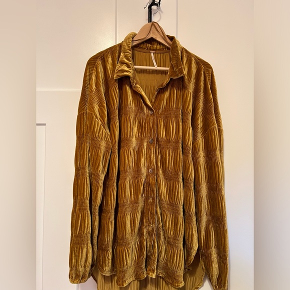 Free People The Best Smocket Shirt - Medium - Honey - Picture 5 of 6